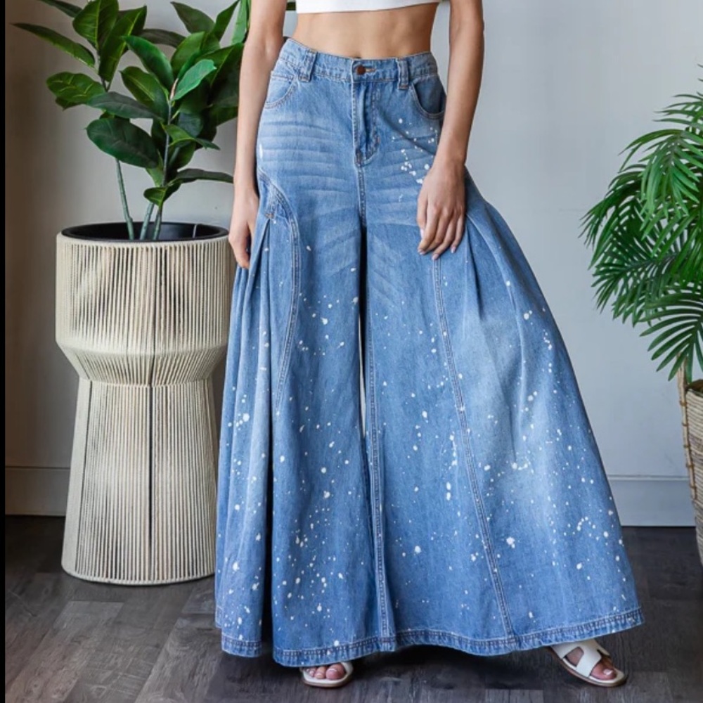 30% off 218 1 left OLI & HALI ❤️ WASHED WIDE LEG
DENIM DENIM JEANS - Picture 2 of 5